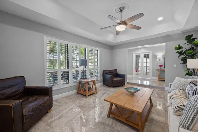 Pinewood Residence photo 17