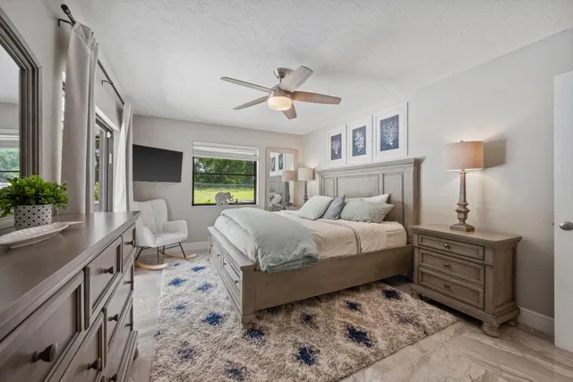 Pinewood Residence photo 31