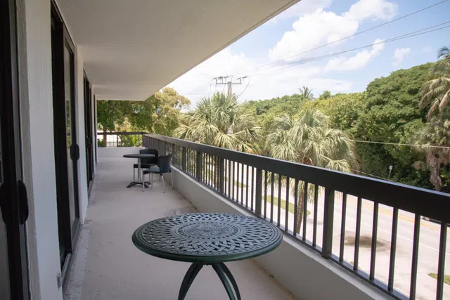 Boca Raton Unit 304 photo 40