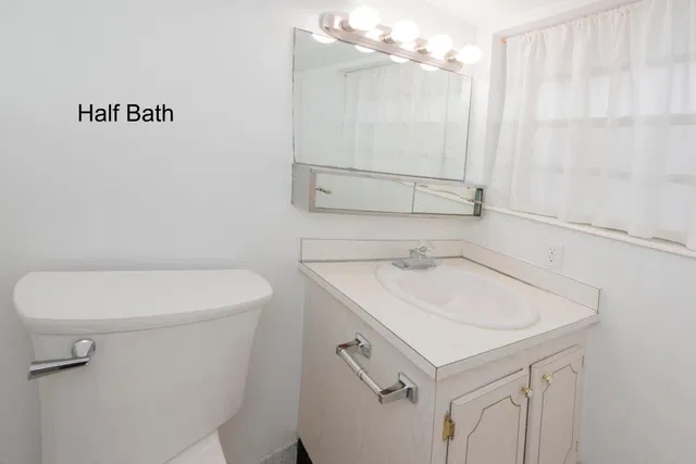 Unit 202 photo 6