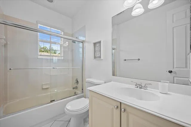 Evergrene Palm Beach Gardens Residence photo 26
