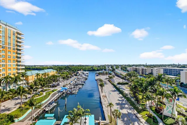 Boynton Beach Club Unit 407 photo 14