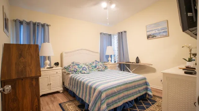  Residence photo 11