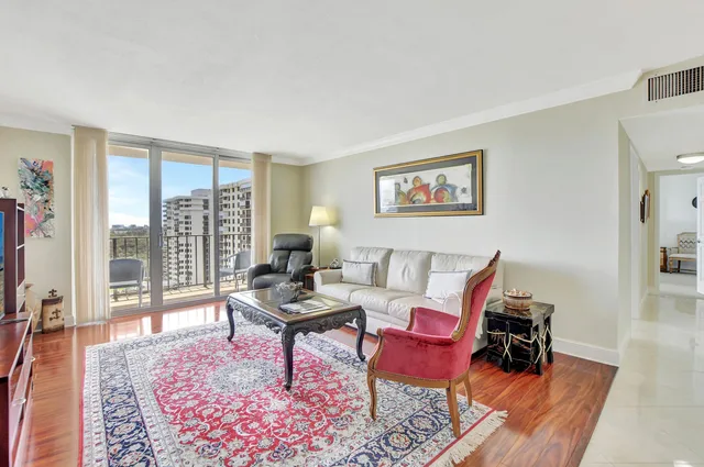 Boca Towers Unit 1405e photo 17