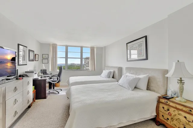 Boca Towers Unit 1405e photo 18