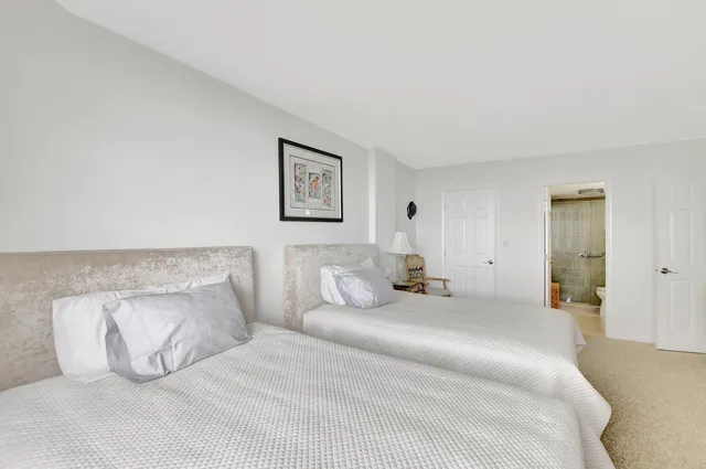 Boca Towers Unit 1405e photo 19