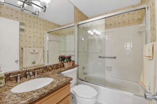 Unit C photo 25