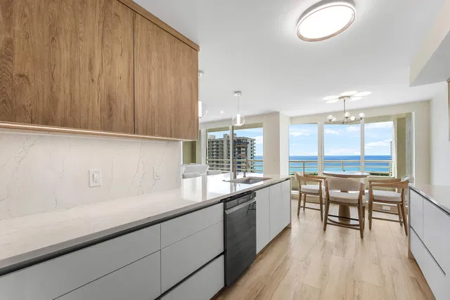 Sea Ranch Club of Boca Unit 1407 photo 8