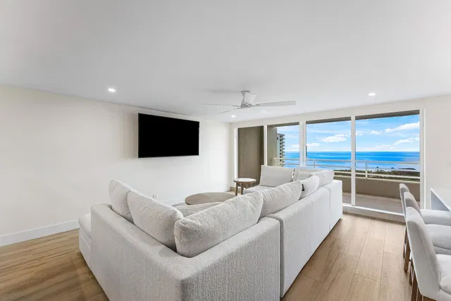Sea Ranch Club of Boca Unit 1407 photo 15