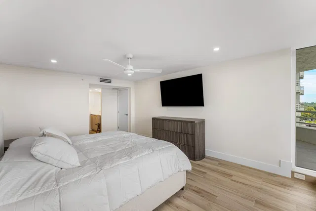 Sea Ranch Club of Boca Unit 1407 photo 27