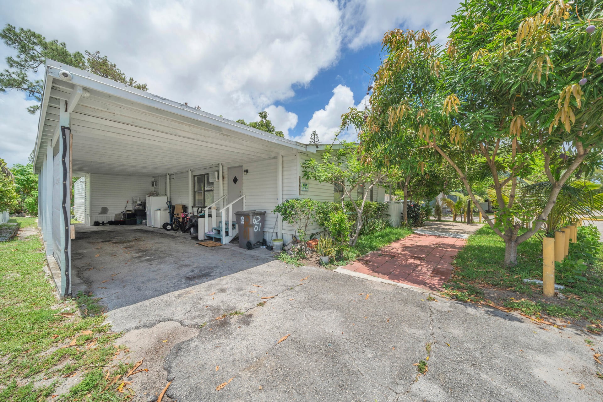 Residence photo 5