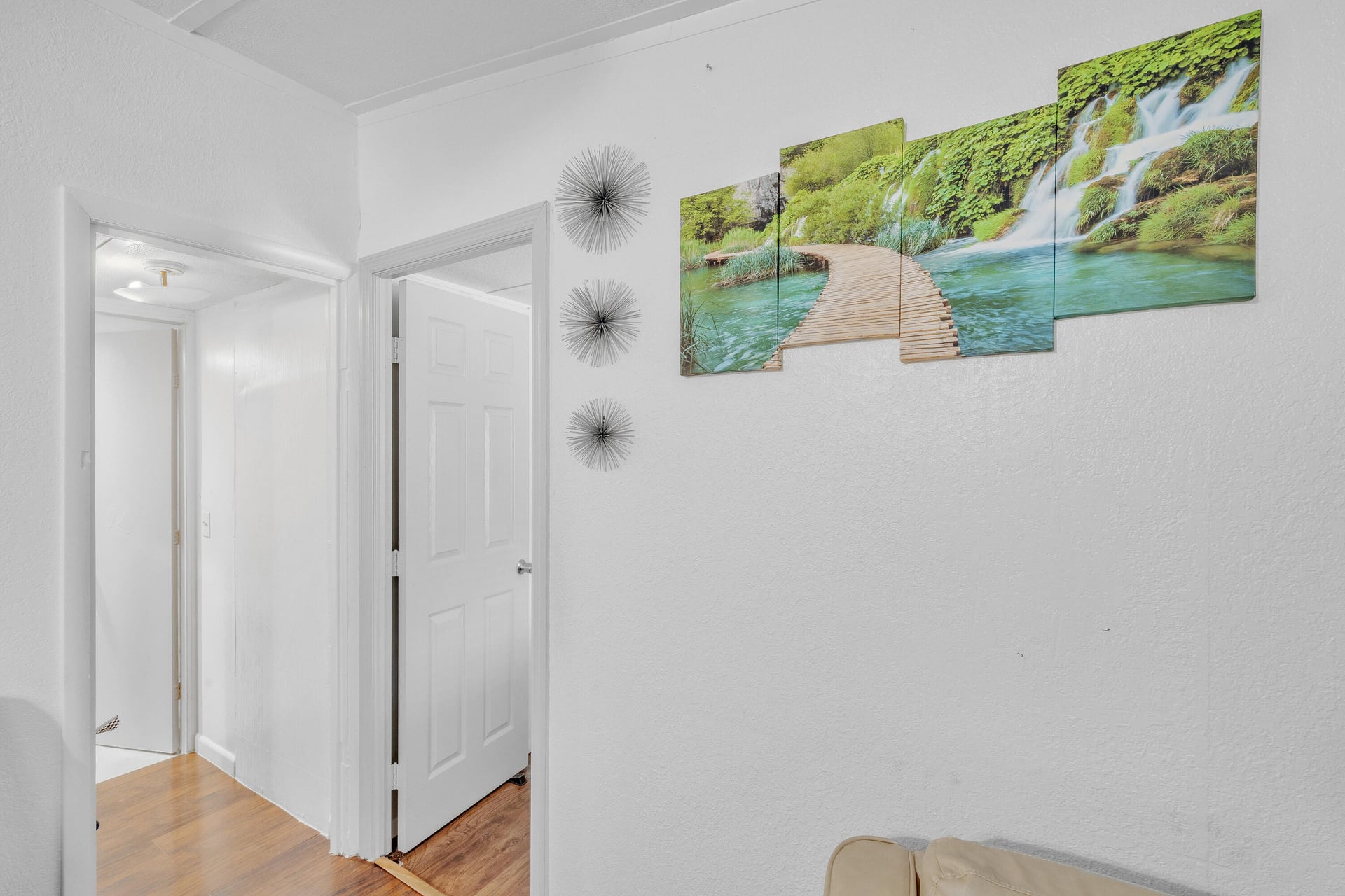 Residence photo 18