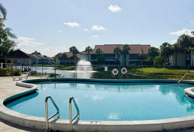 PGA National Palm Beach Gardens Residence photo 14