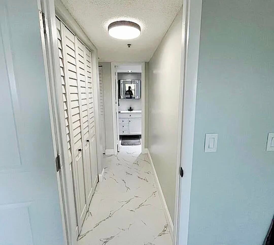 Unit 505 photo 9