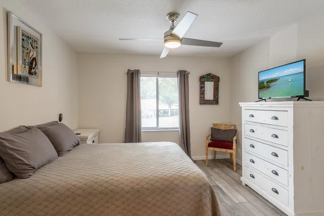  Unit 202 photo 22