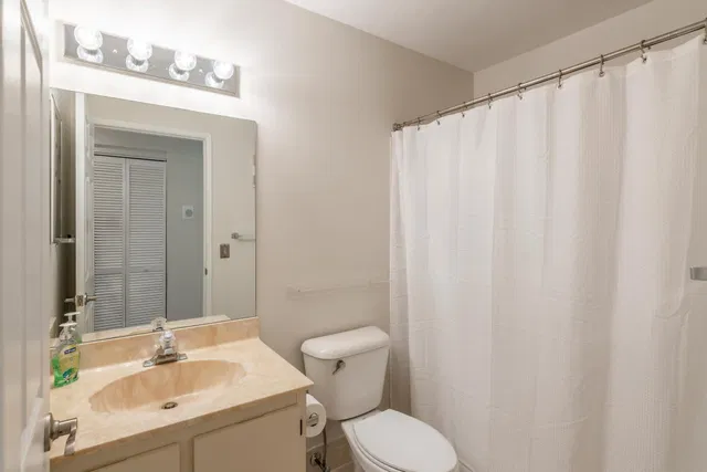  Unit 202 photo 23