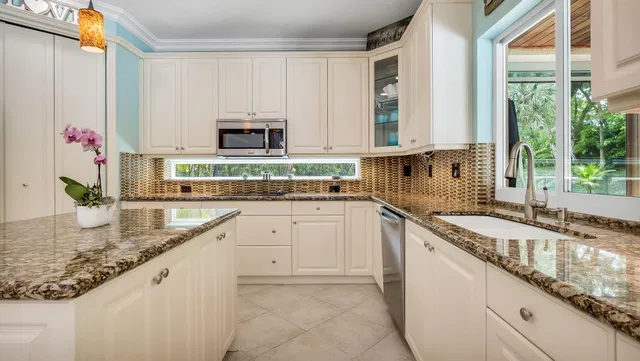 Saturnia Boca Raton Residence photo 13