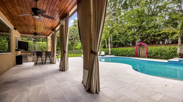 Saturnia Boca Raton Residence photo 47