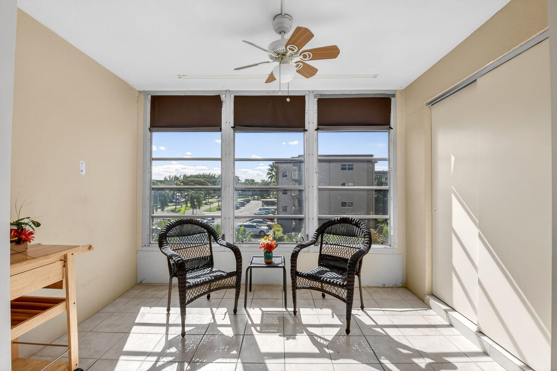 Unit 302 photo 14