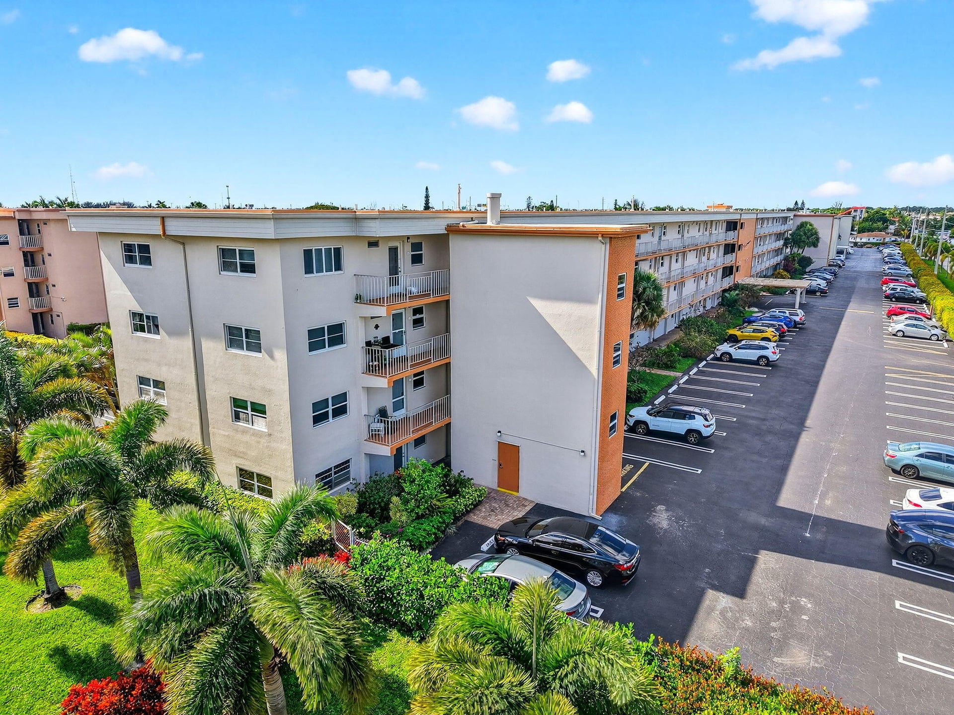 Unit 302 photo 39