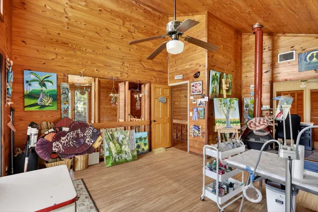  Residence photo 46