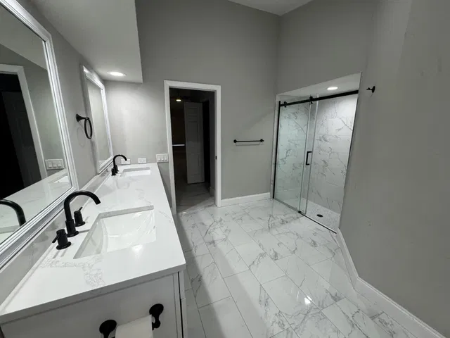 Residence photo 18