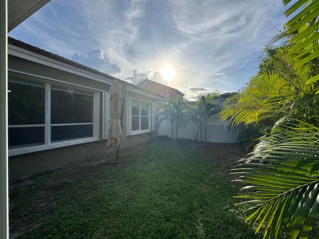 Residence photo 41