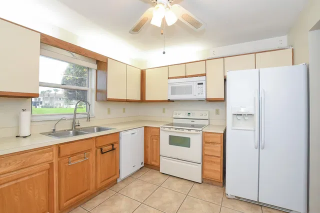  Residence photo 19