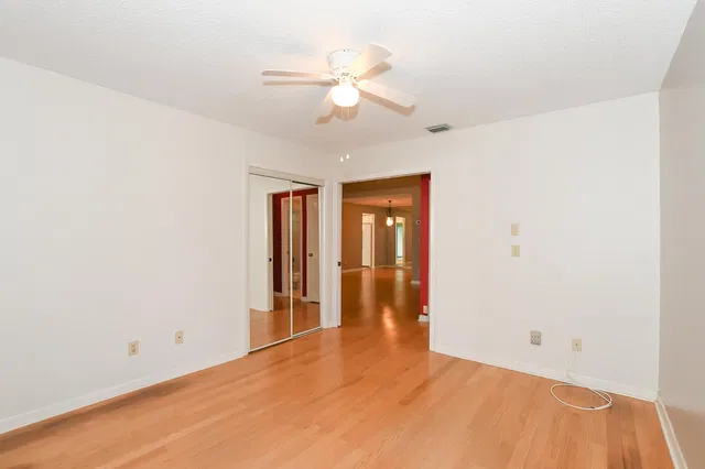  Residence photo 22
