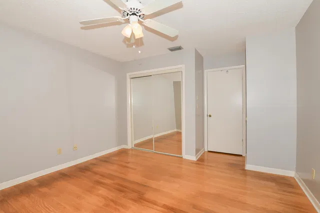  Residence photo 24