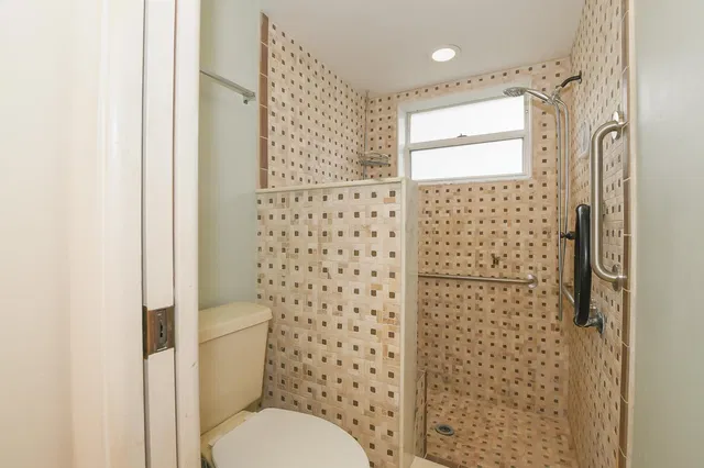  Residence photo 29