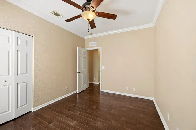 Residence photo 37