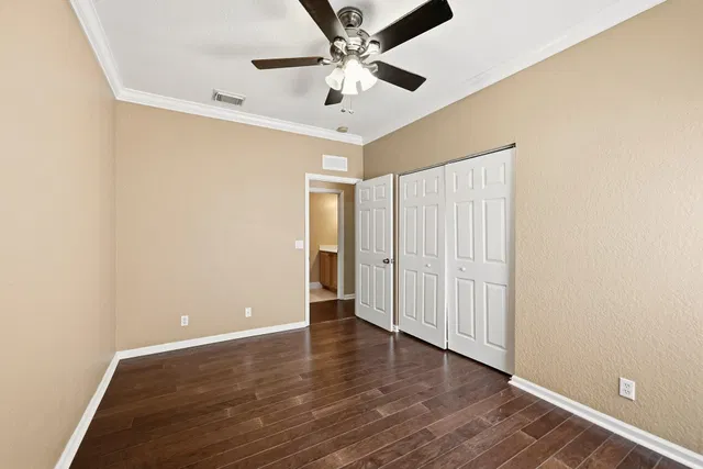 Residence photo 39