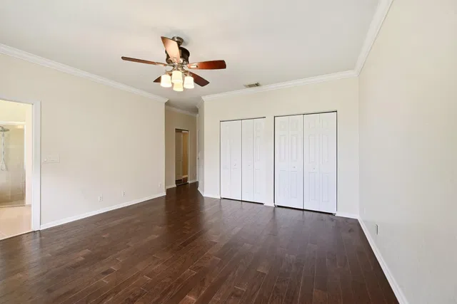Residence photo 43
