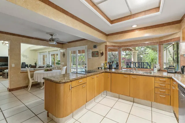 Colonnade Boca Raton Residence photo 11