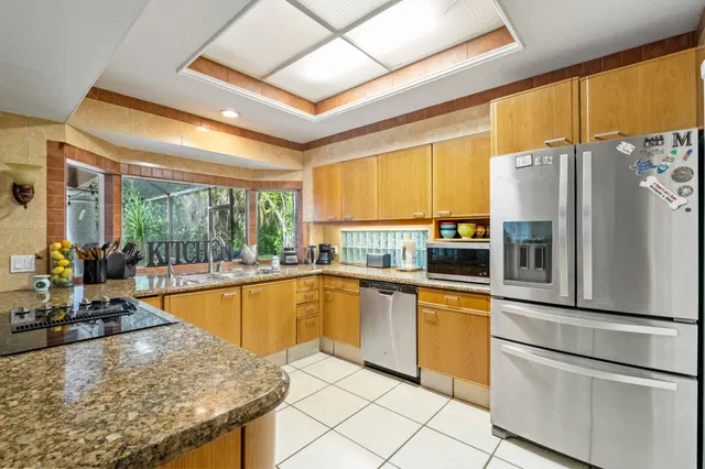 Colonnade Boca Raton Residence photo 12