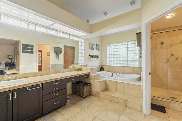 Colonnade Boca Raton Residence photo 18