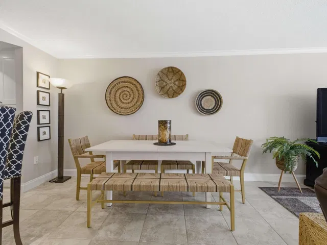 Unit 205 photo 12