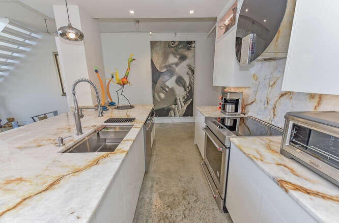 Unit 406 photo 14