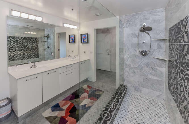Unit 406 photo 36