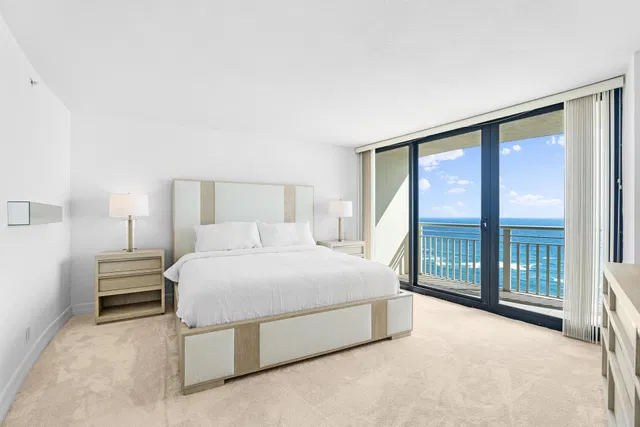 Tiara Singer Island Unit 28e photo 4