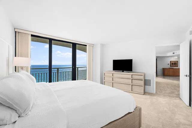 Tiara Singer Island Unit 28e photo 5