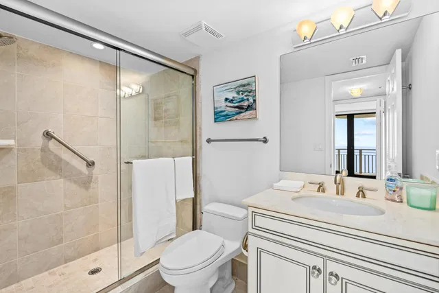 Tiara Singer Island Unit 28e photo 14