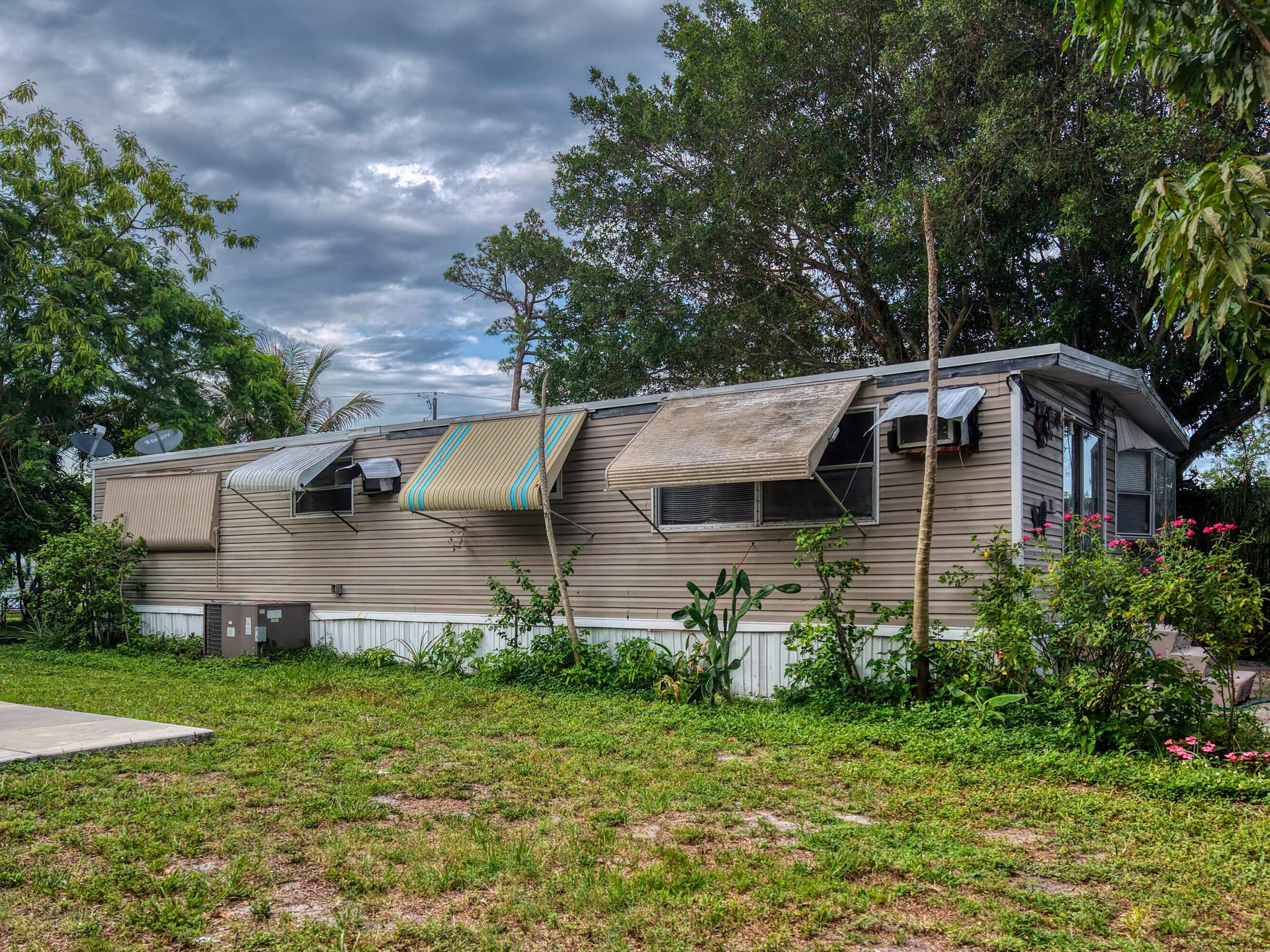Residence photo 4