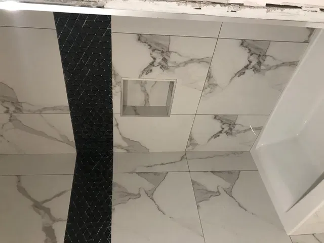 Unit 28 photo 19