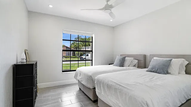 Residence photo 11