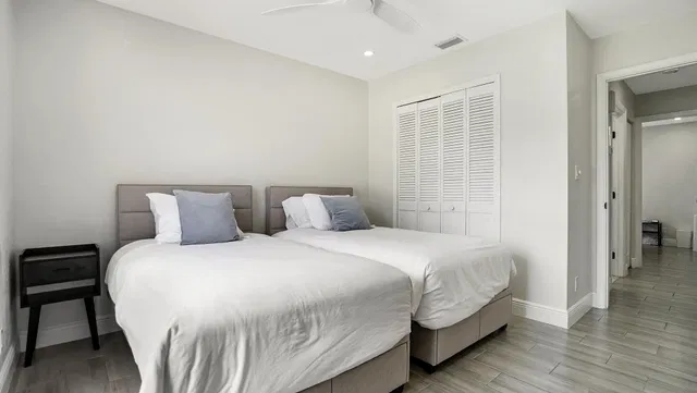 Residence photo 12