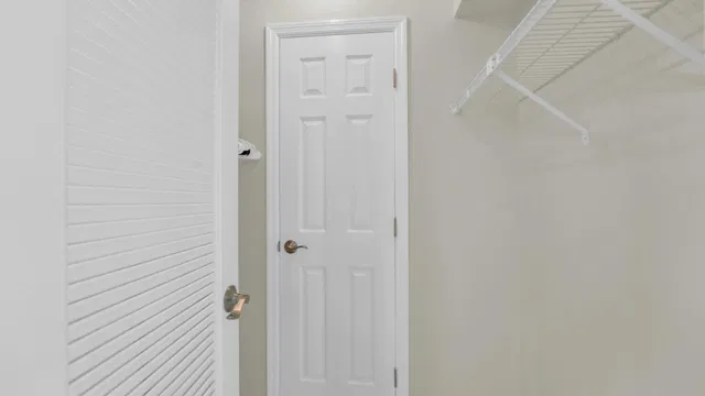 Unit 9207 photo 20
