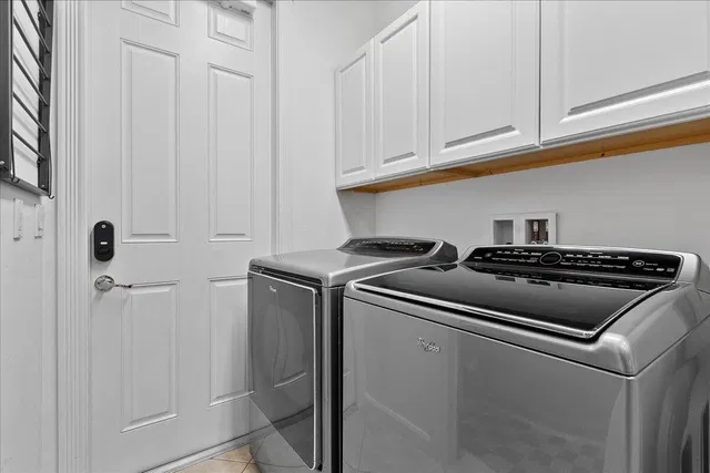 Mallory Creek Abacoa Residence photo 12