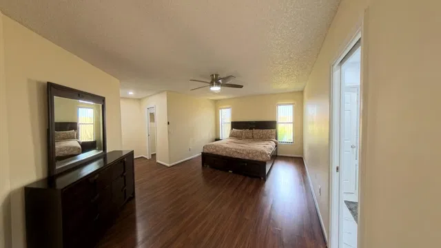  Residence photo 11